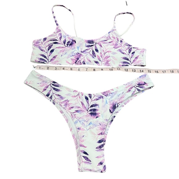 NWT Zaful White & Purple Watercolor Floral Bikini Set - Picture 3 of 3